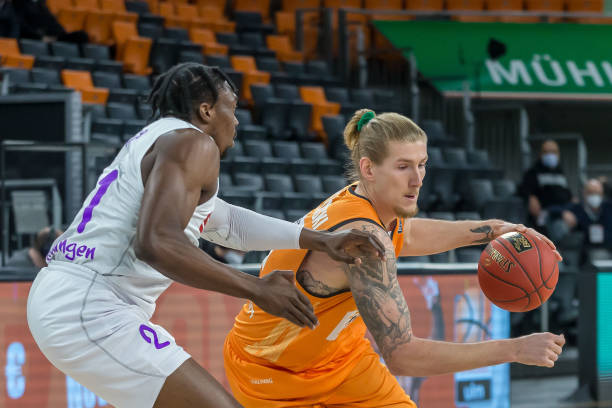 的战术不可 的战术不可